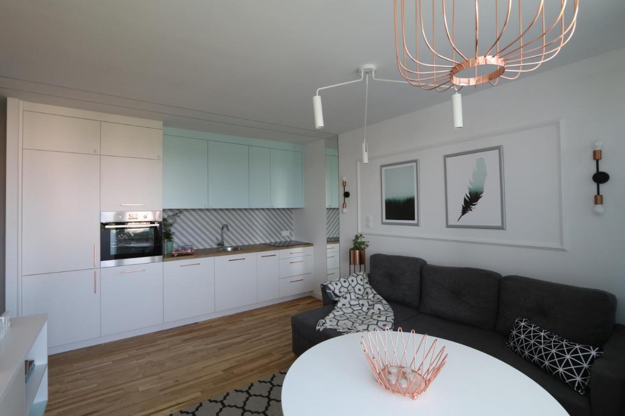 Romaszewskiego Zoliborz Bedroom Pokoj Metro Varsovie Extérieur photo