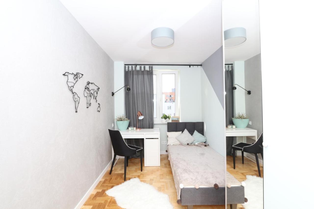 Romaszewskiego Zoliborz Bedroom Pokoj Metro Varsovie Extérieur photo