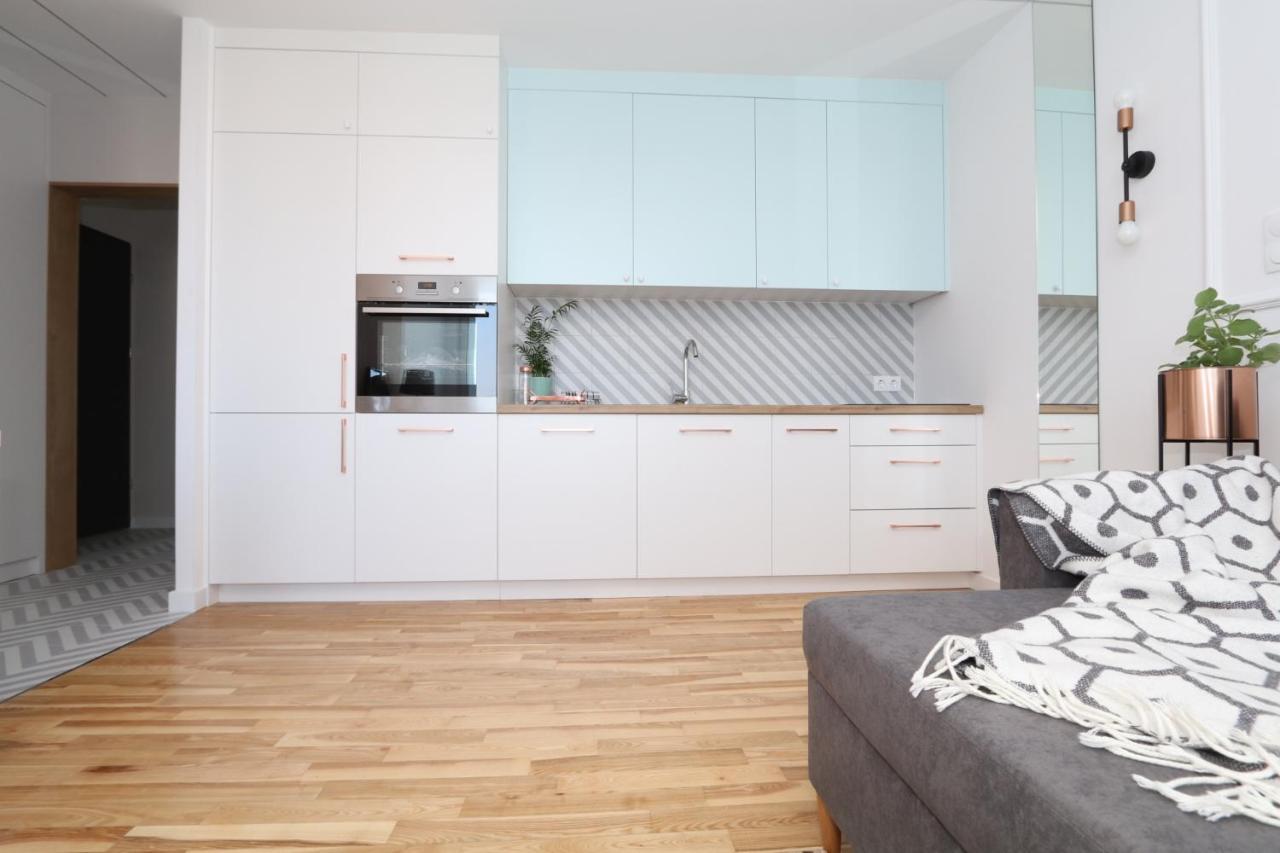 Romaszewskiego Zoliborz Bedroom Pokoj Metro Varsovie Extérieur photo