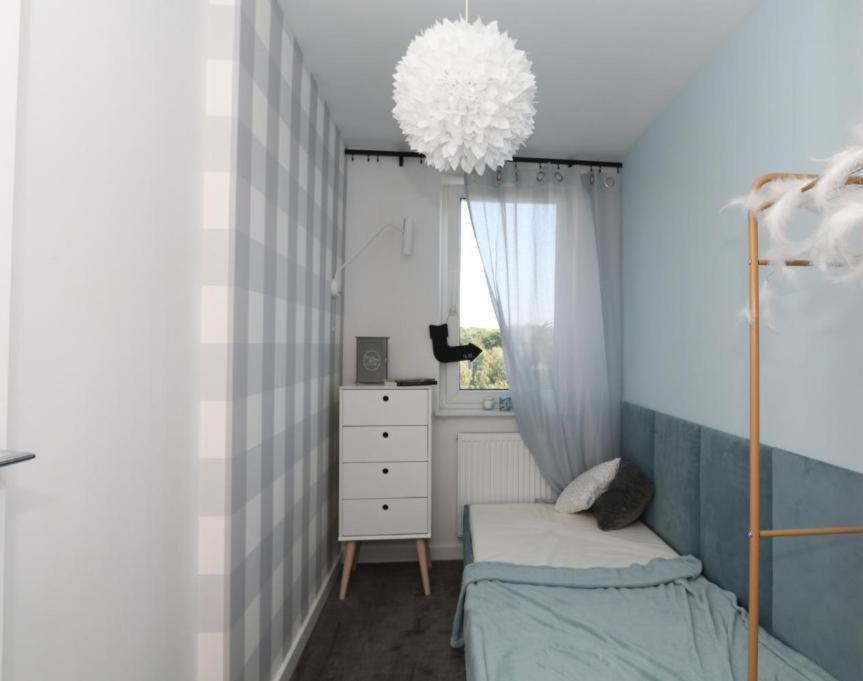 Romaszewskiego Zoliborz Bedroom Pokoj Metro Varsovie Extérieur photo